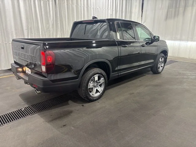 New 2026 Crystal Black Pearl Honda RTL image 3