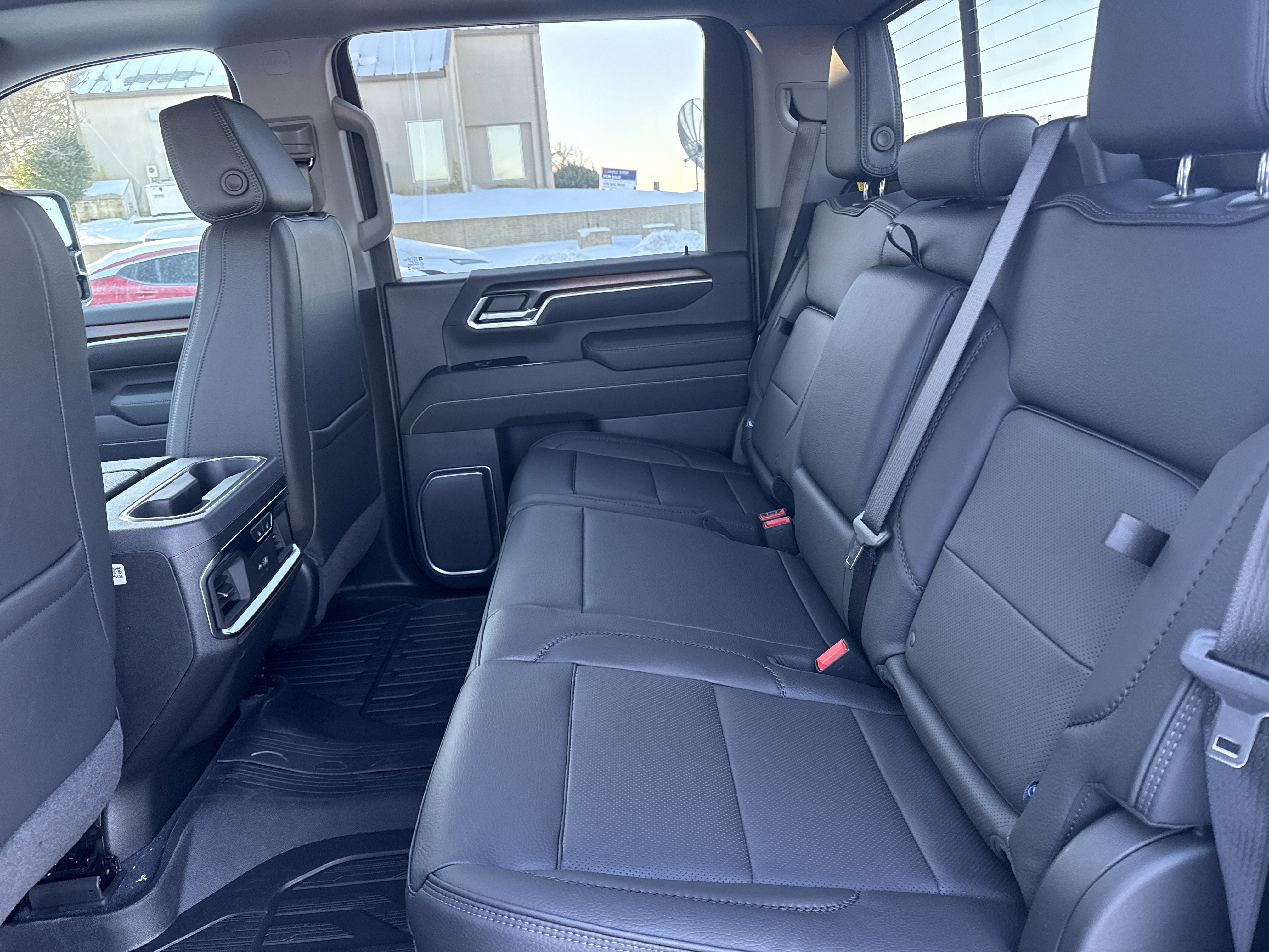 2026 GMC Sierra 2500HD Denali - Photo 6