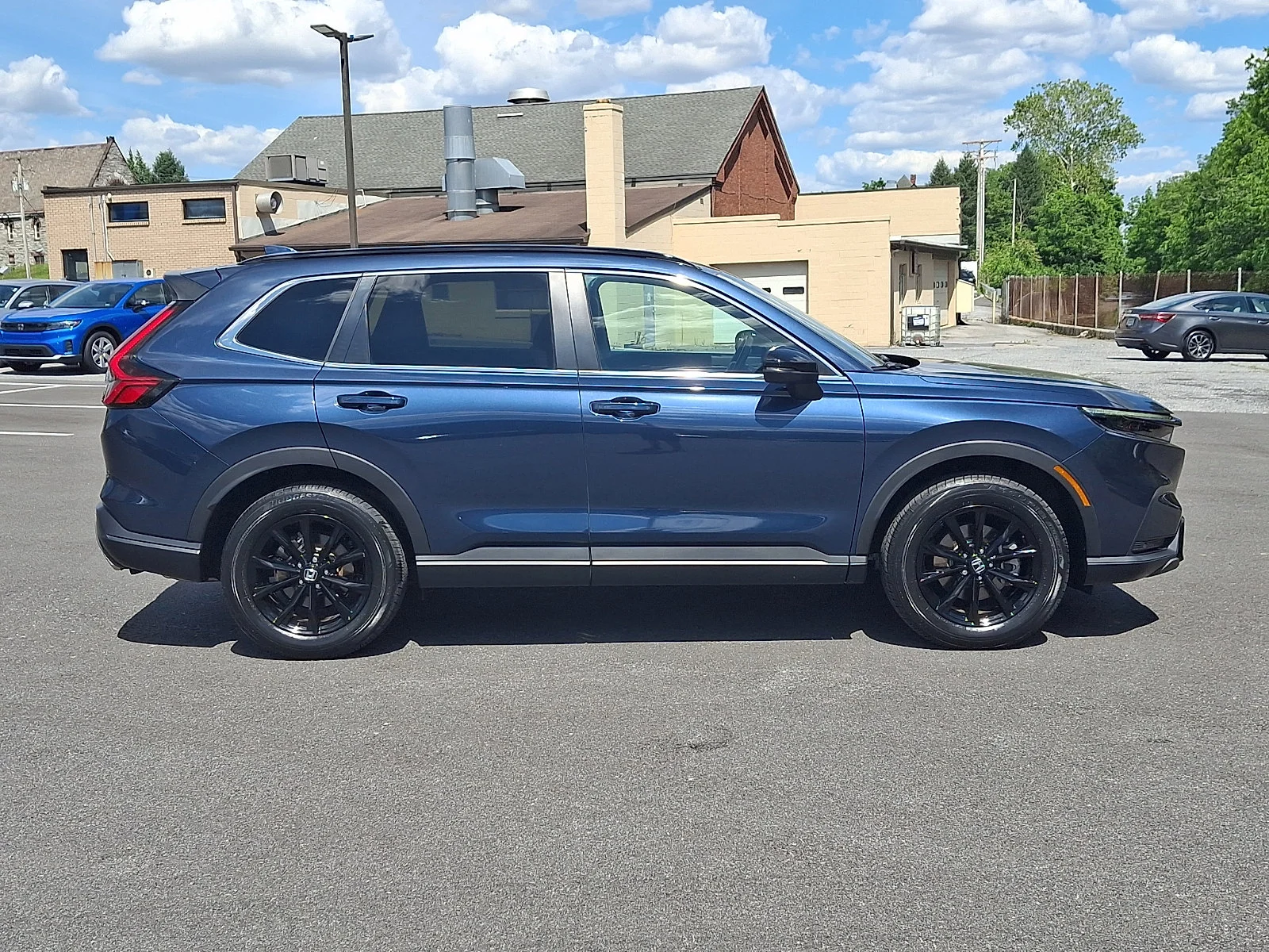 Used 2024 Canyon River Blue Metallic - BU Honda Sport-L image 7