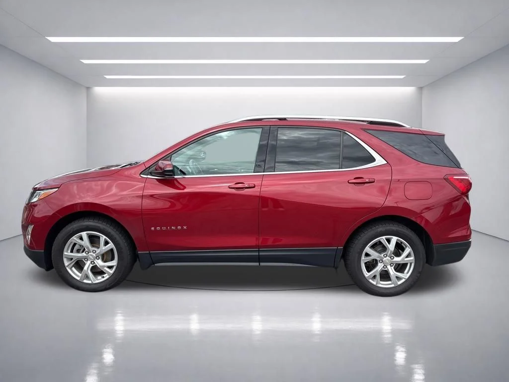 Used 2018 Cajun Red Tintcoat Chevrolet LT image 3