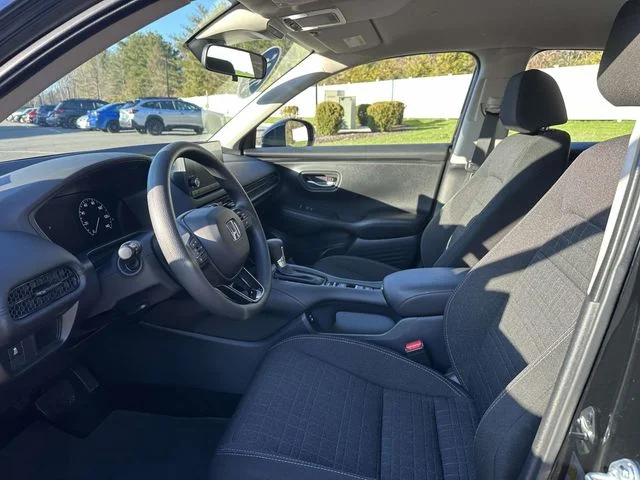 2025 Honda HR-V LX - Photo 14