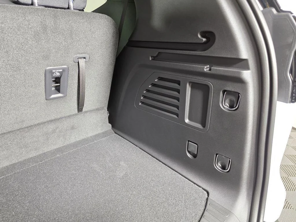 2025 GMC Acadia Elevation - Photo 6