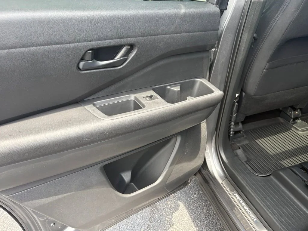 Used 2024 Gun Metallic Nissan SV image 17