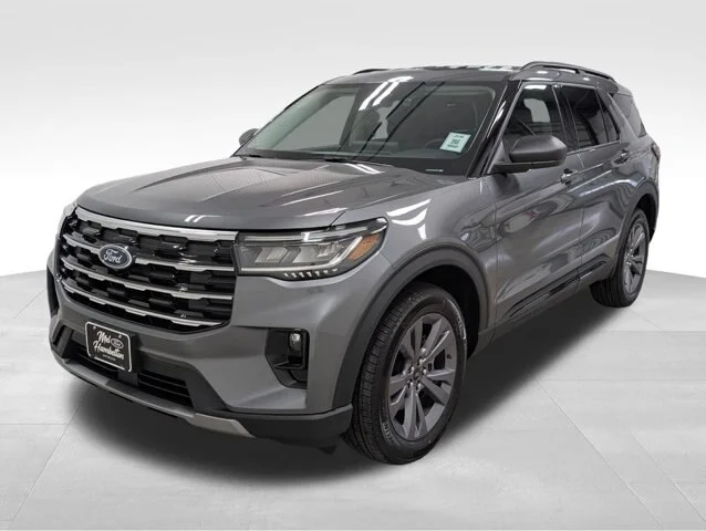 New 2026 Carbonized Gray Metallic Ford Active image 44