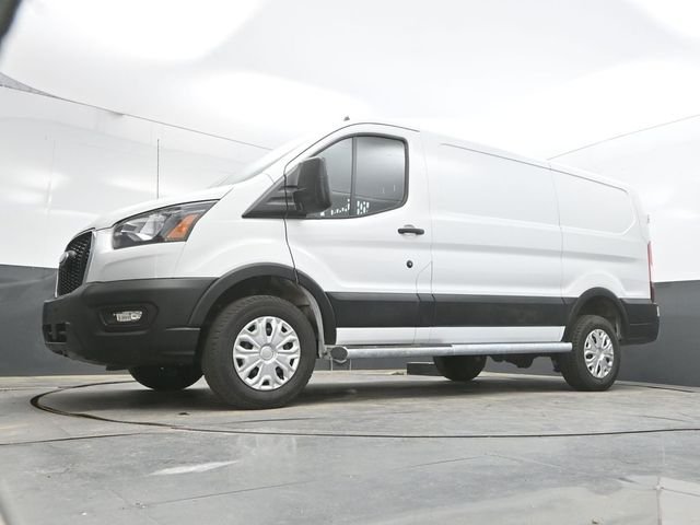 Used 2025 White Ford Base image 42