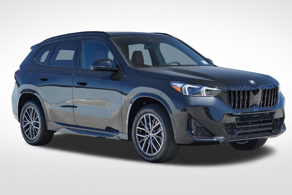 New 2027 Black Sapphire Metallic BMW xDrive28i image 3
