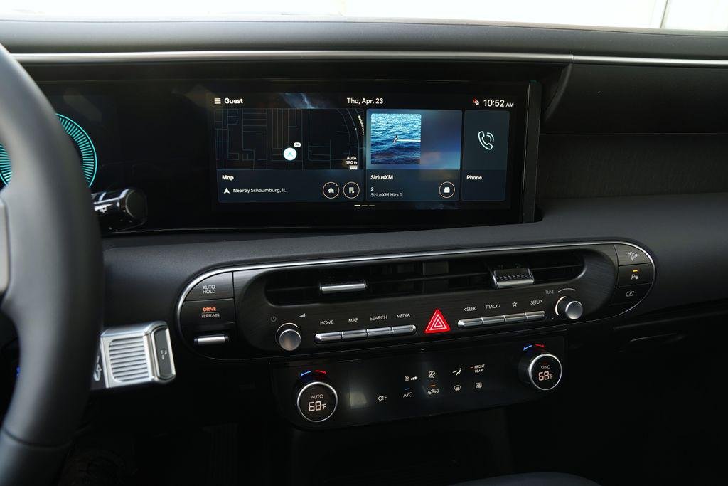 New 2026 Creamy White Pearl Hyundai SE image 13