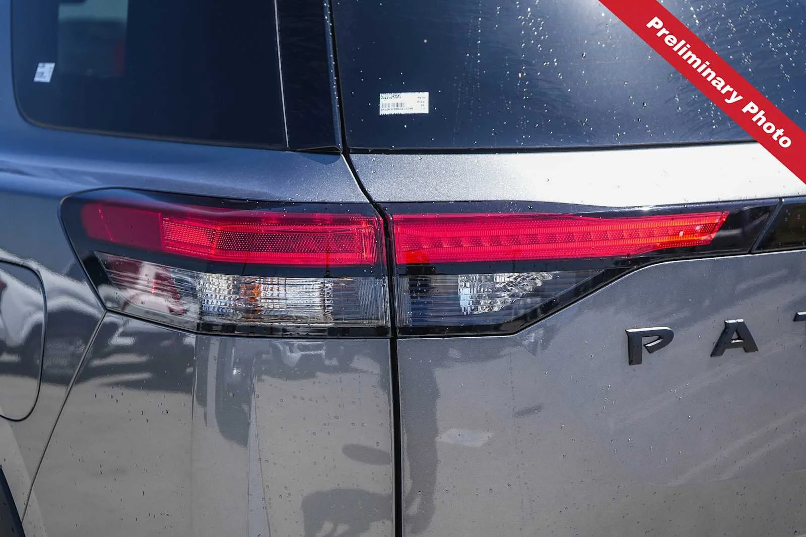 Certified Used 2025 Gun Metallic Nissan SL image 9