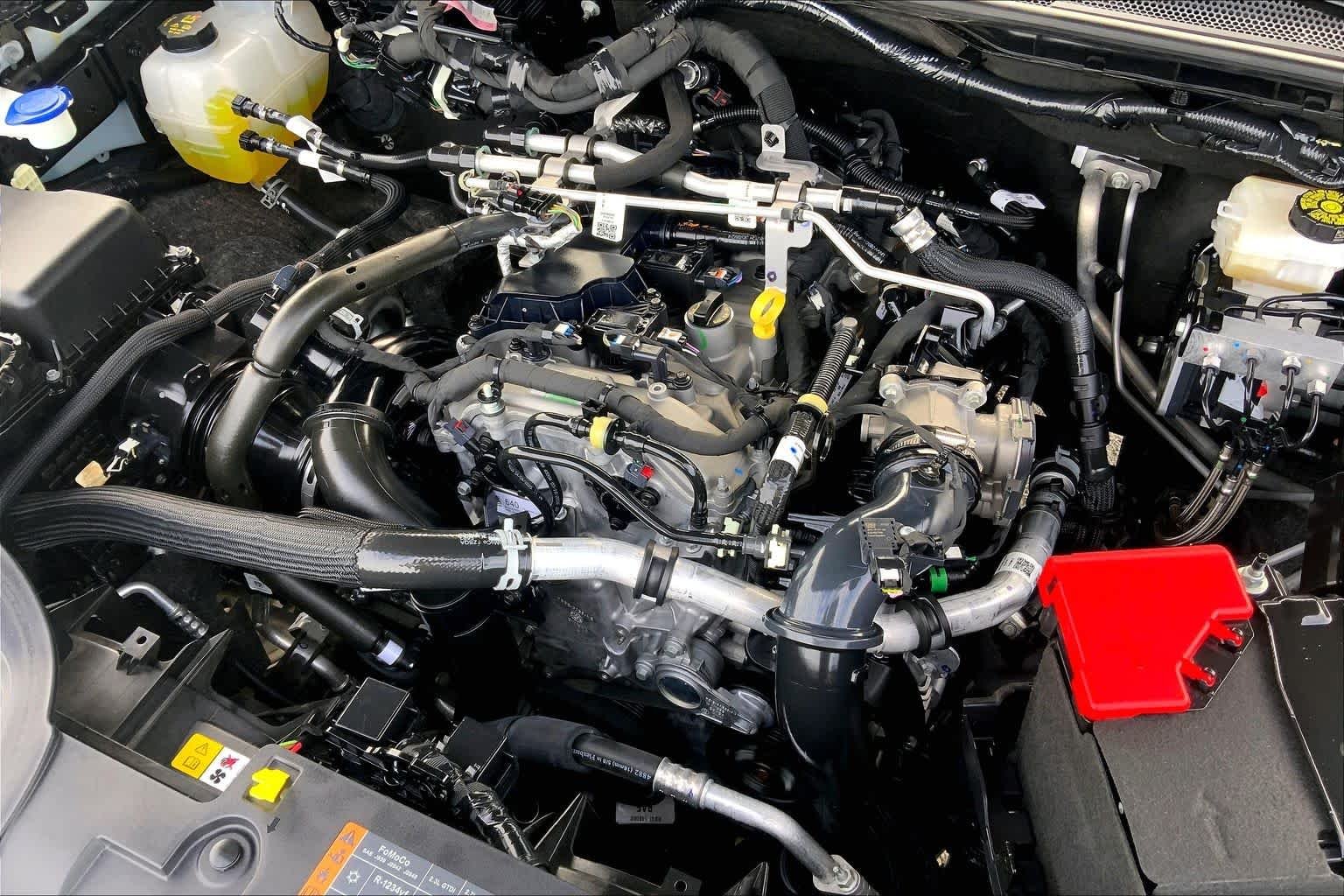 Used 2025 Shadow Black Ford XL image 33