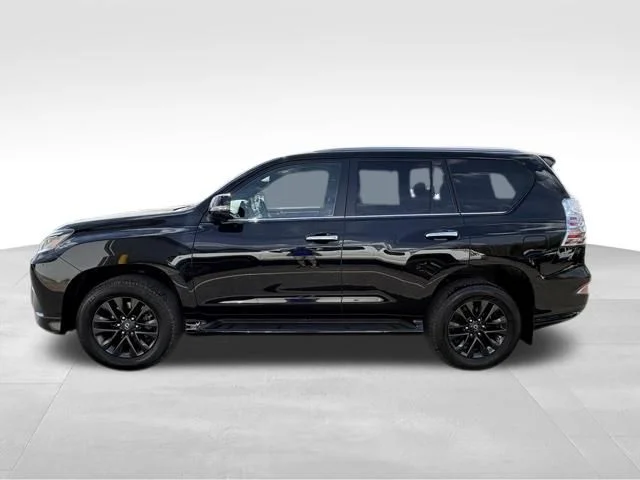 Used 2023 Black Lexus 460 image 12