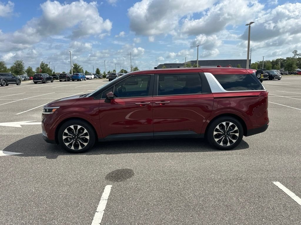 Used 2023 Red Kia EX image 12