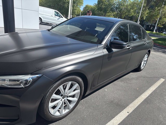 Used 2020 Gray Metallic BMW 740i 4D Sedan image 1
