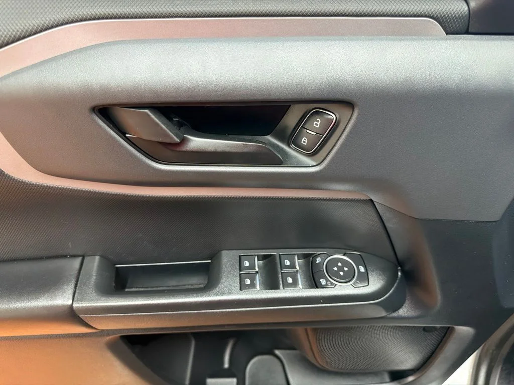 Used 2023 White Ford Big Bend image 22