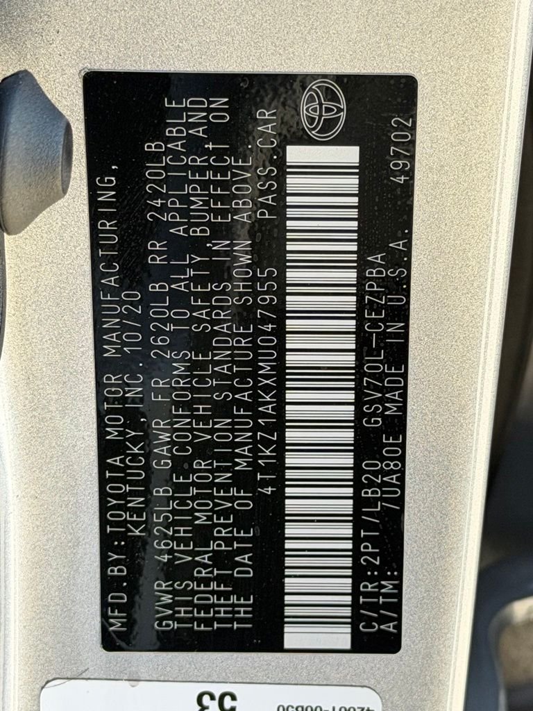 Used 2021 Silver Toyota XSE V6 image 27