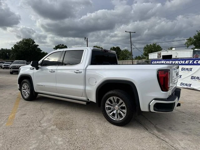 Used 2024 White GMC Denali image 15