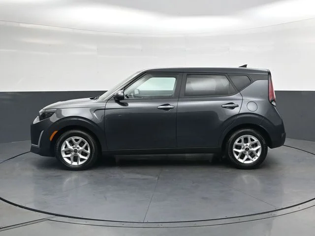 Used 2025 Gray Kia LX image 8