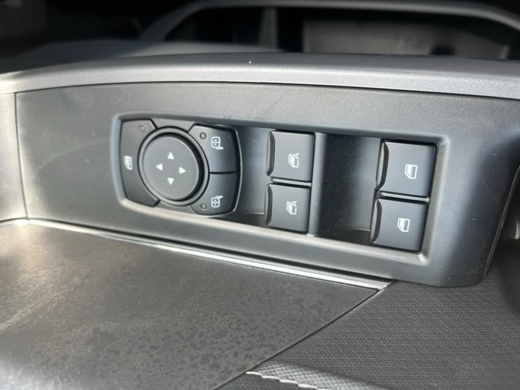 New 2026 Marsh Gray Ford XLT image 23