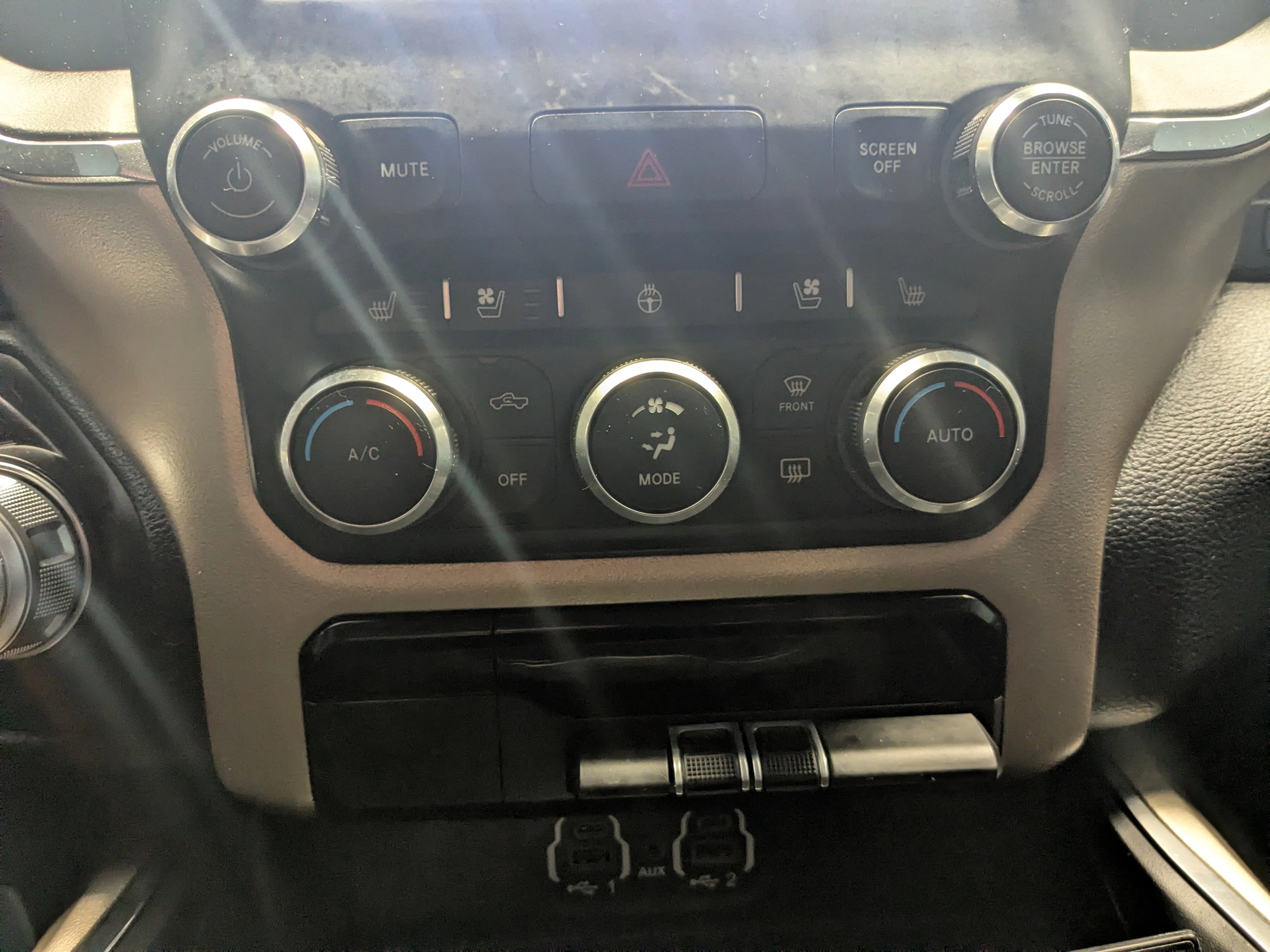 Used 2021 Bright White Clearcoat Ram Laramie image 21