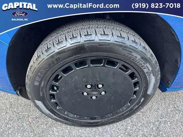 Used 2025 Blue Ford Lobo High image 13