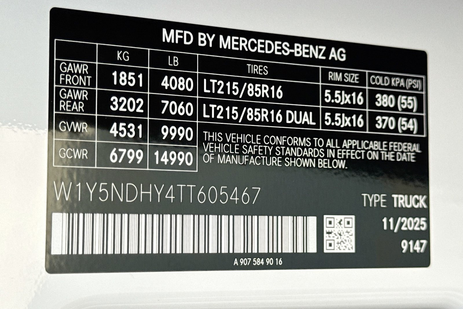 New 2026 Arctic White Mercedes-Benz  image 27