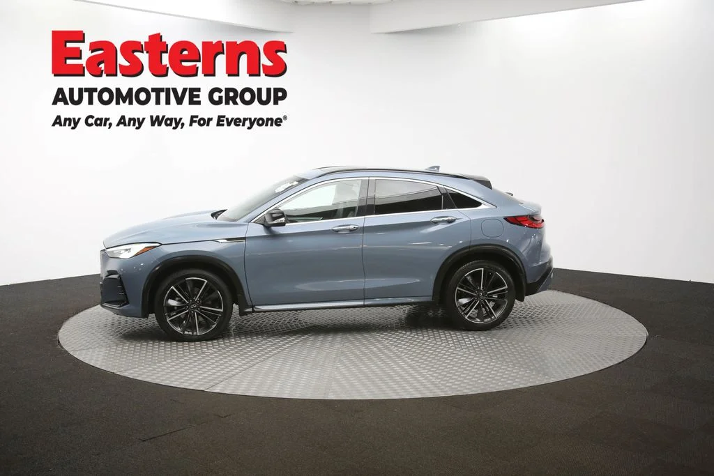 Used 2022 Gray INFINITI LUXE image 58