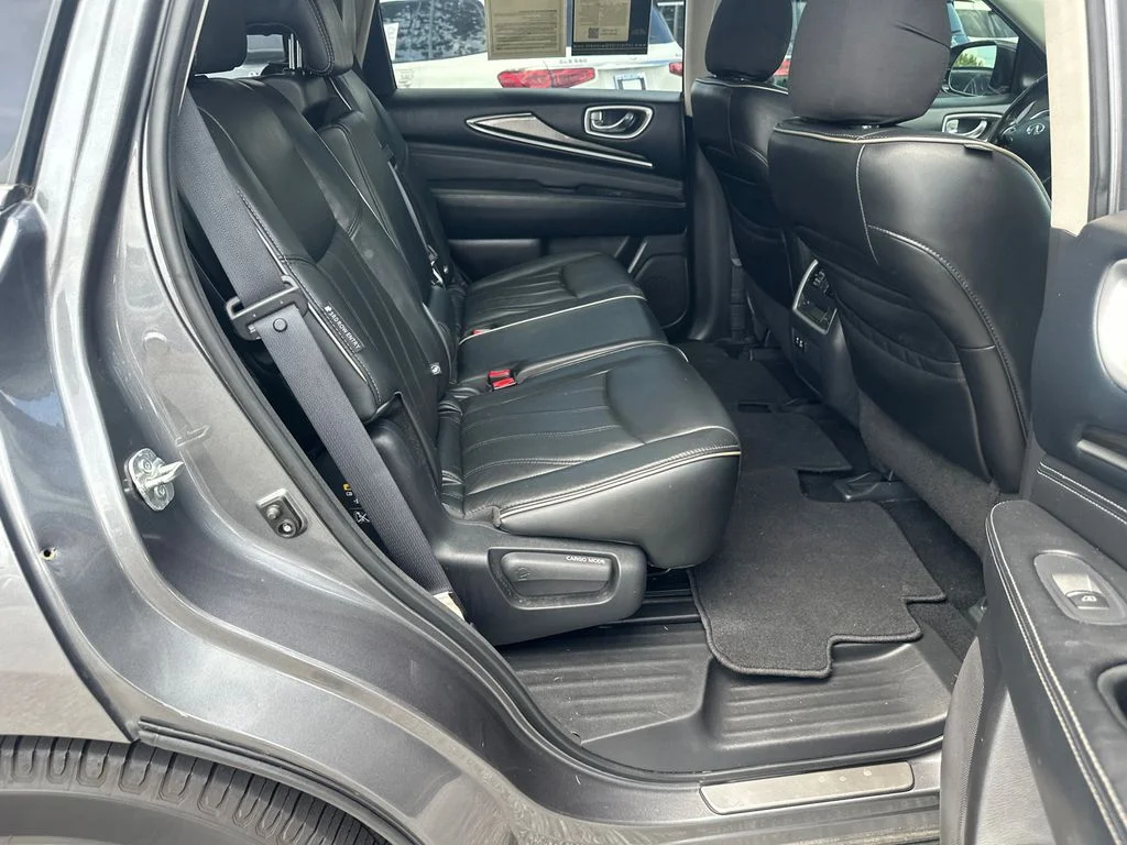 Used 2020 Gray INFINITI LUXE image 13