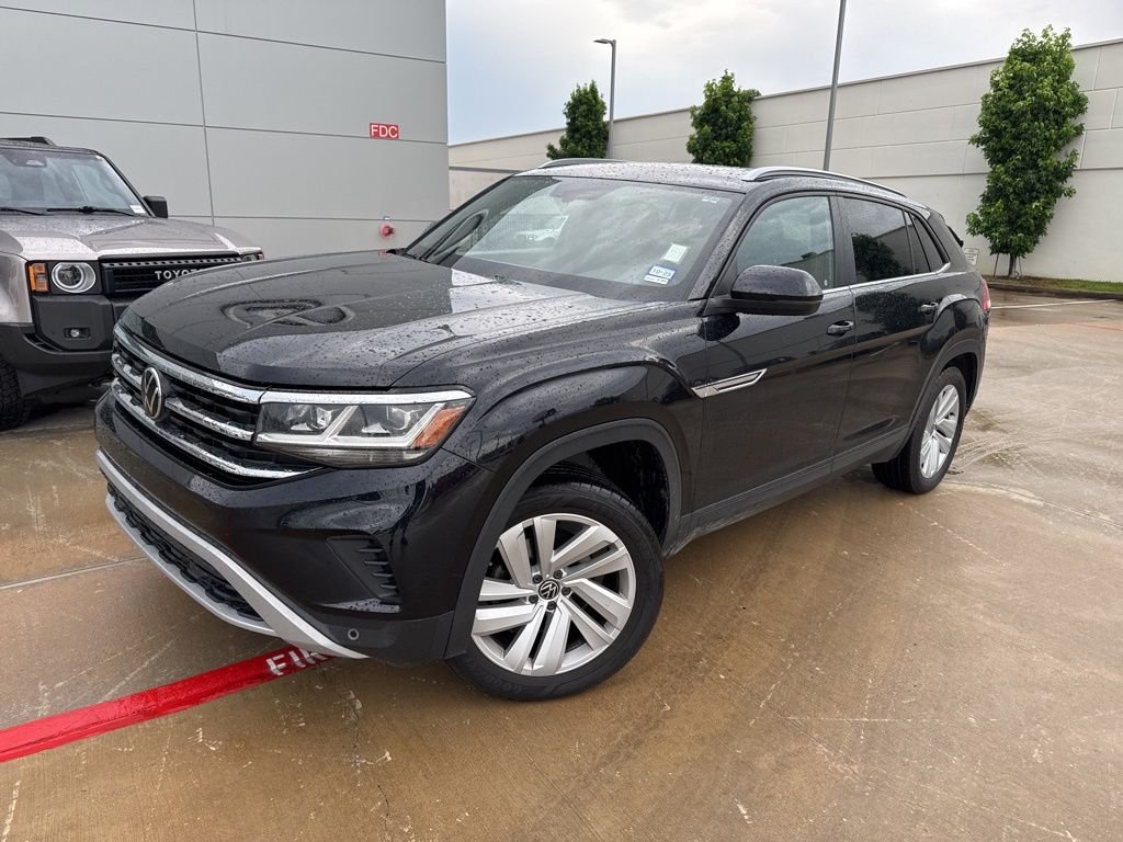 2020 Volkswagen Atlas Cross Sport's photo
