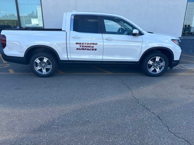 Used 2025 White Honda RTL image 4