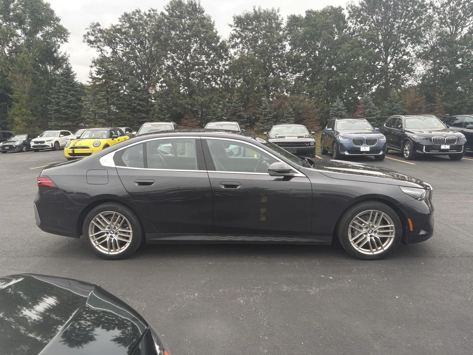 Used 2024 Dark Graphite Metallic BMW 530i xDrive image 8