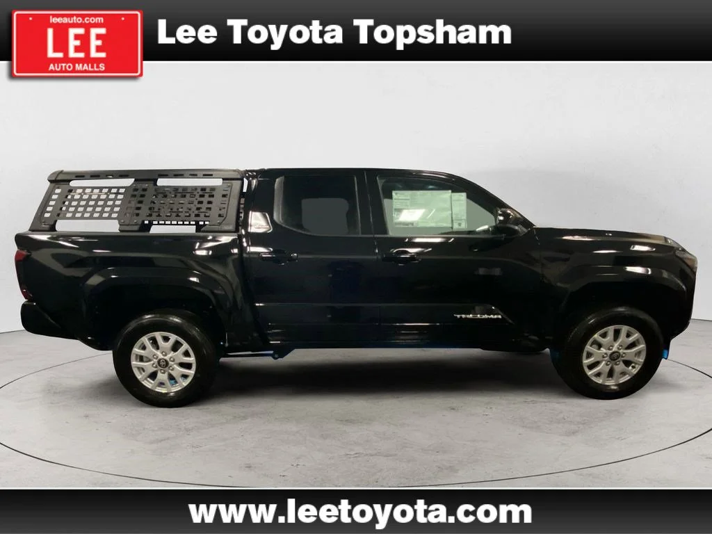 Used 2025 Black Toyota SR5 image 6
