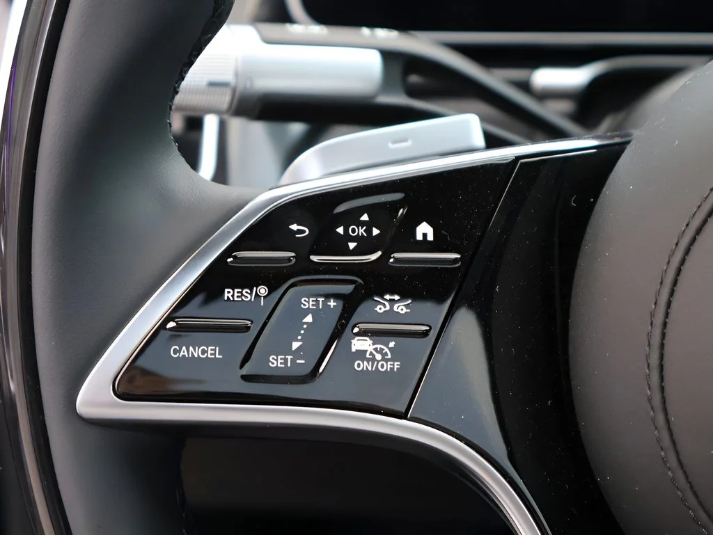 New 2026 Black Mercedes-Benz S 580 image 32