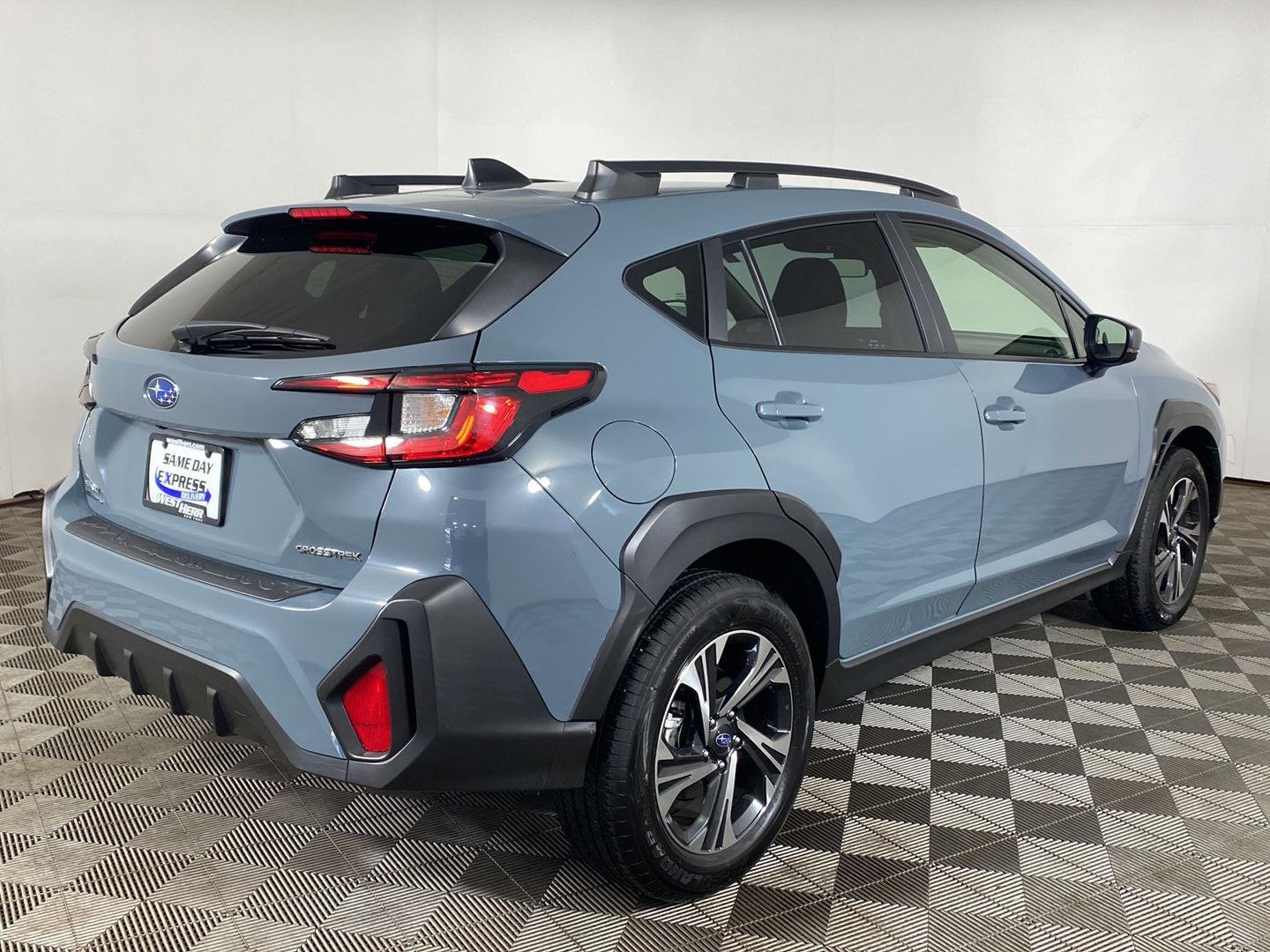 Used 2024 Offshore Blue Metallic Subaru Premium image 3