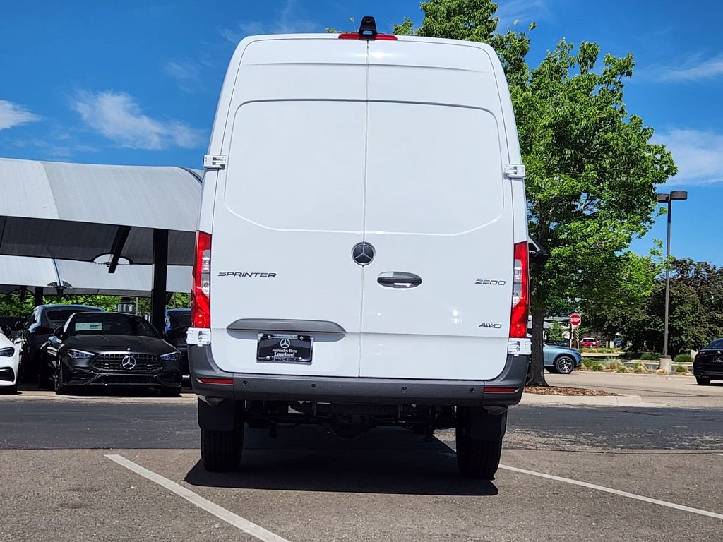 Used 2026 ARCTIC WHITE Mercedes-Benz CARGO image 7
