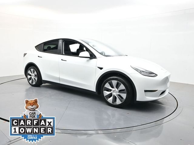 2023 Tesla Model Y Long Range Dual Motor All-Wheel Drive's photo