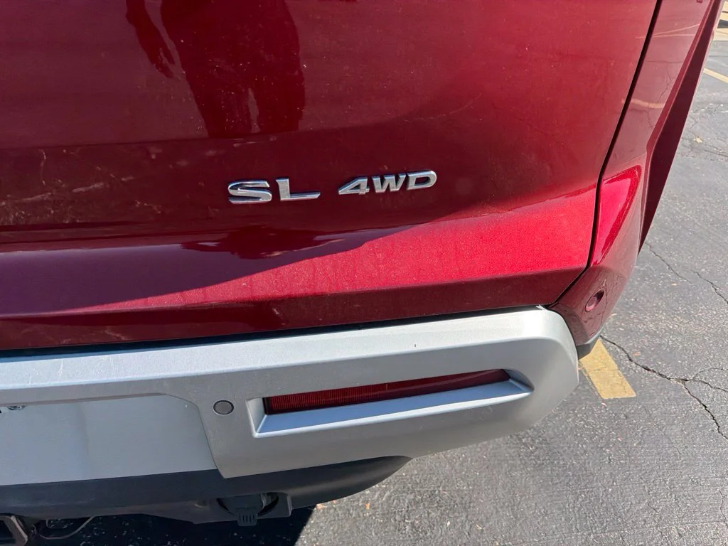 Used 2024 Red Nissan SL image 4