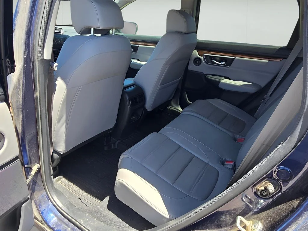 Used 2018 Obsidian Blue Pearl Honda EX-L image 12