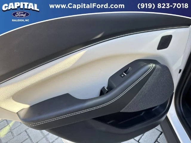 Used 2023 White Ford Premium image 17
