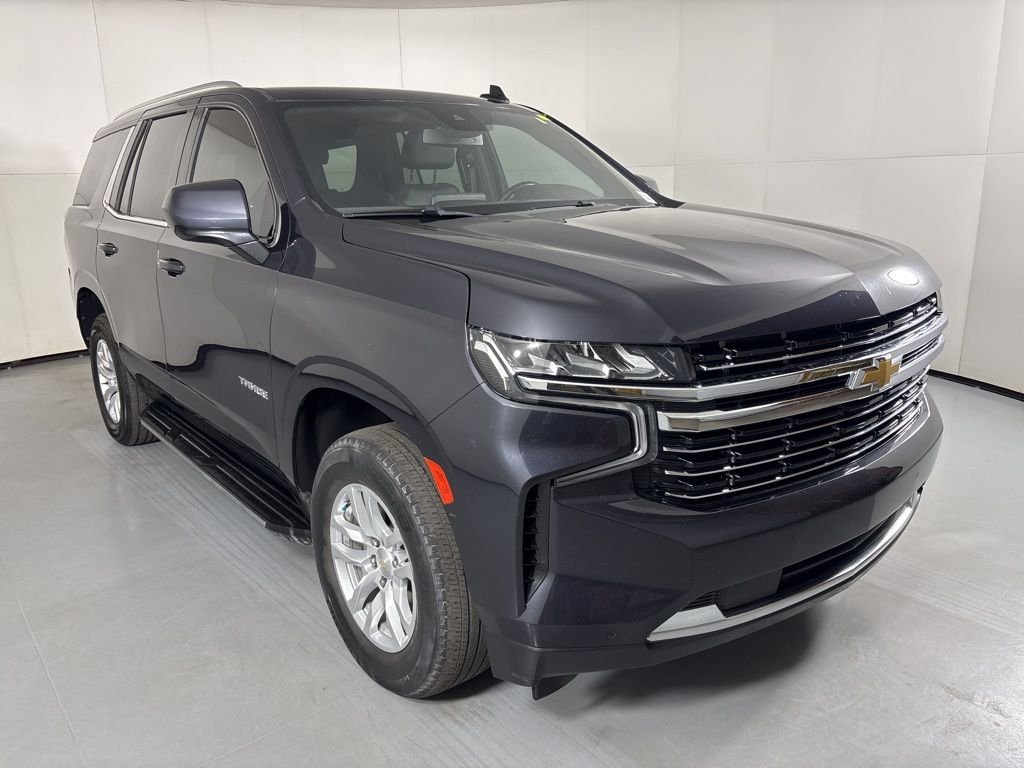 Used 2023 Gray Chevrolet LT image 2