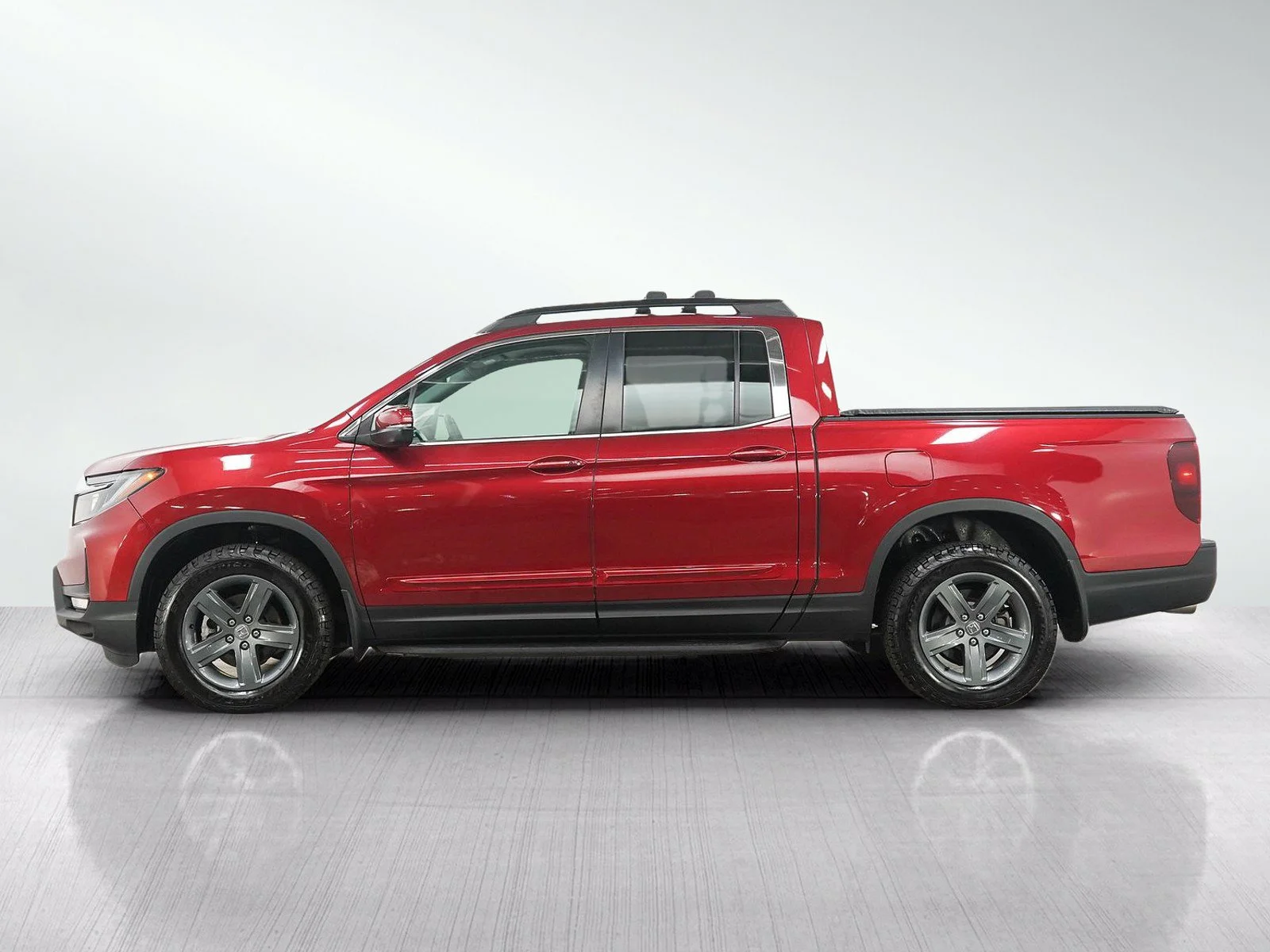 Used 2023 Honda Ridgeline RTL with VIN 5FPYK3F57PB021917 for sale in Minneapolis, Minnesota