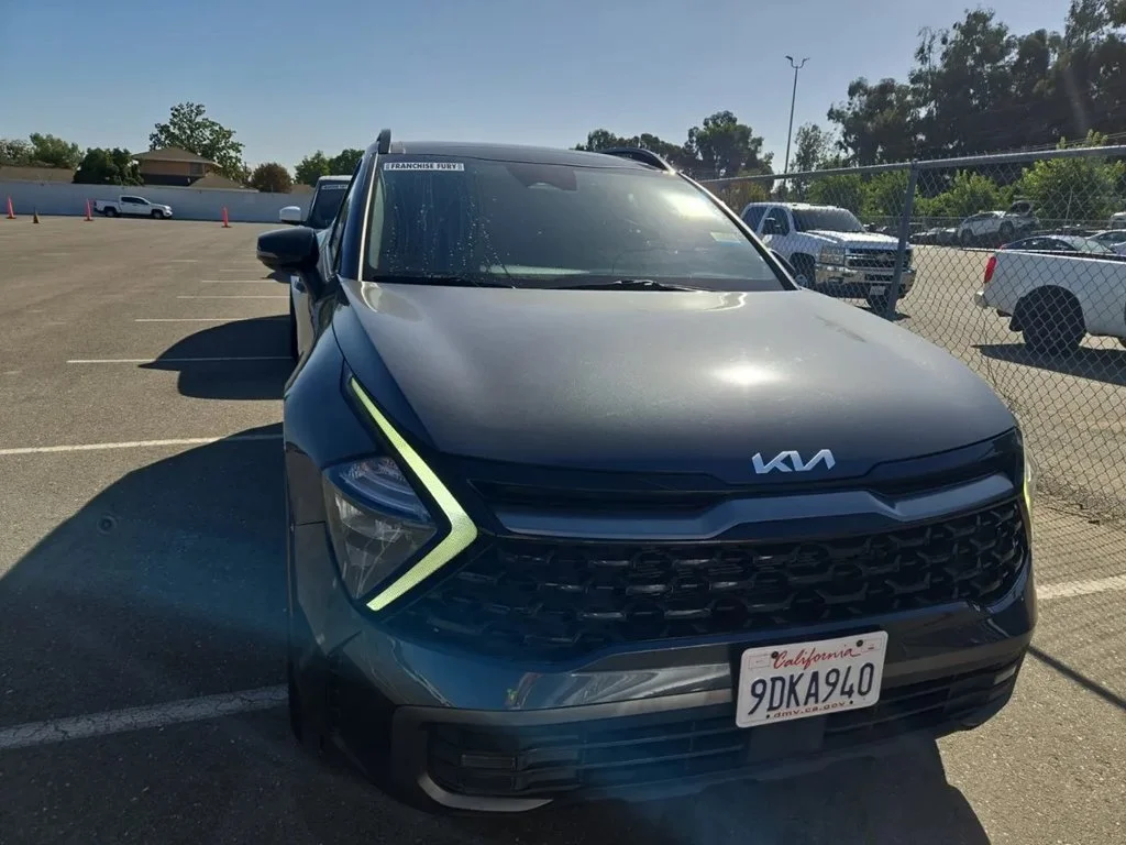 Used 2023 Gray Kia X-Pro image 7