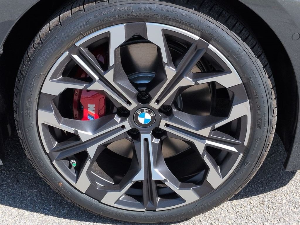 New 2026 Dravit Grey Metallic BMW 330i image 11