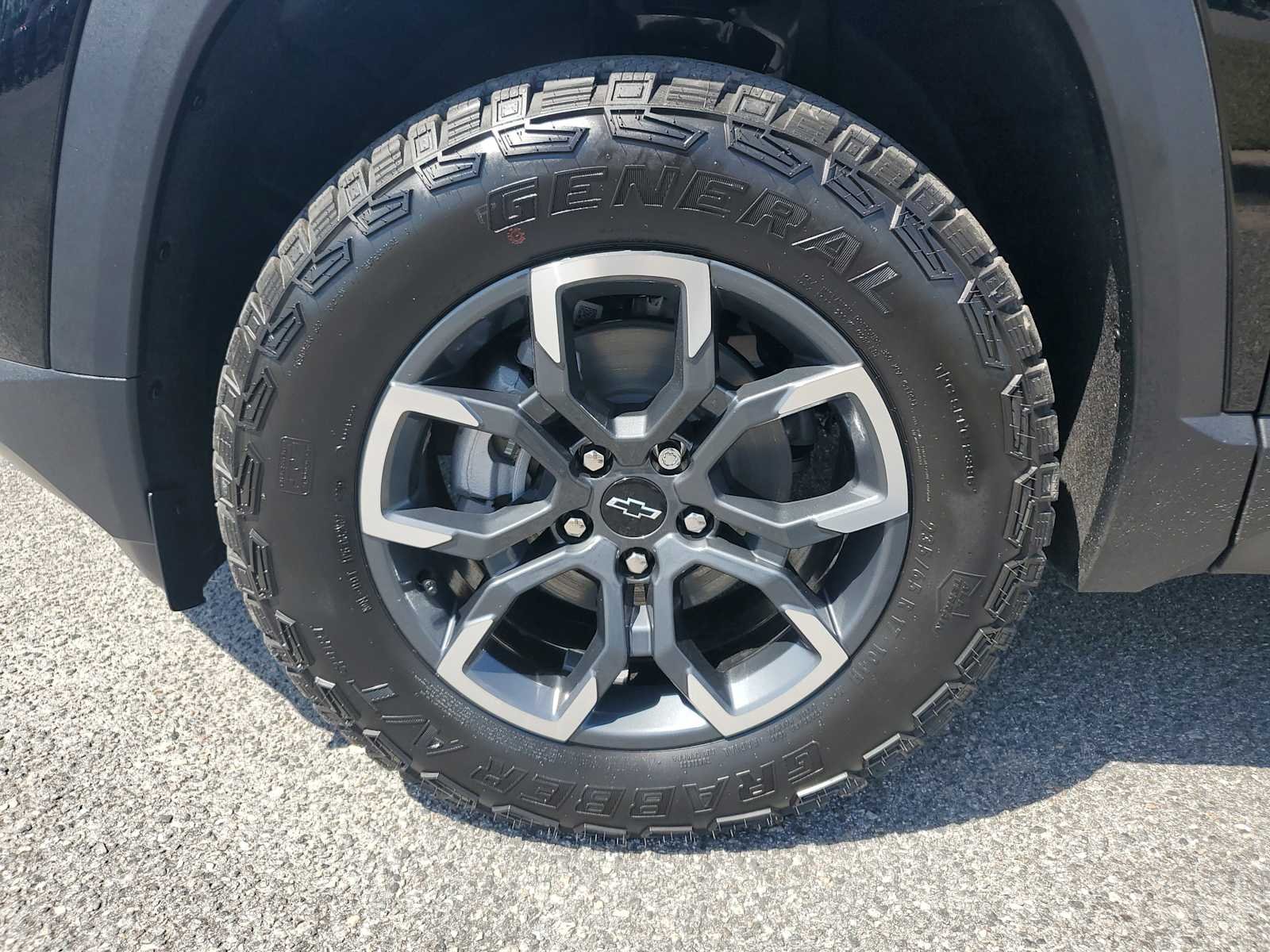2026 Chevrolet Equinox ACTIV - Photo 9