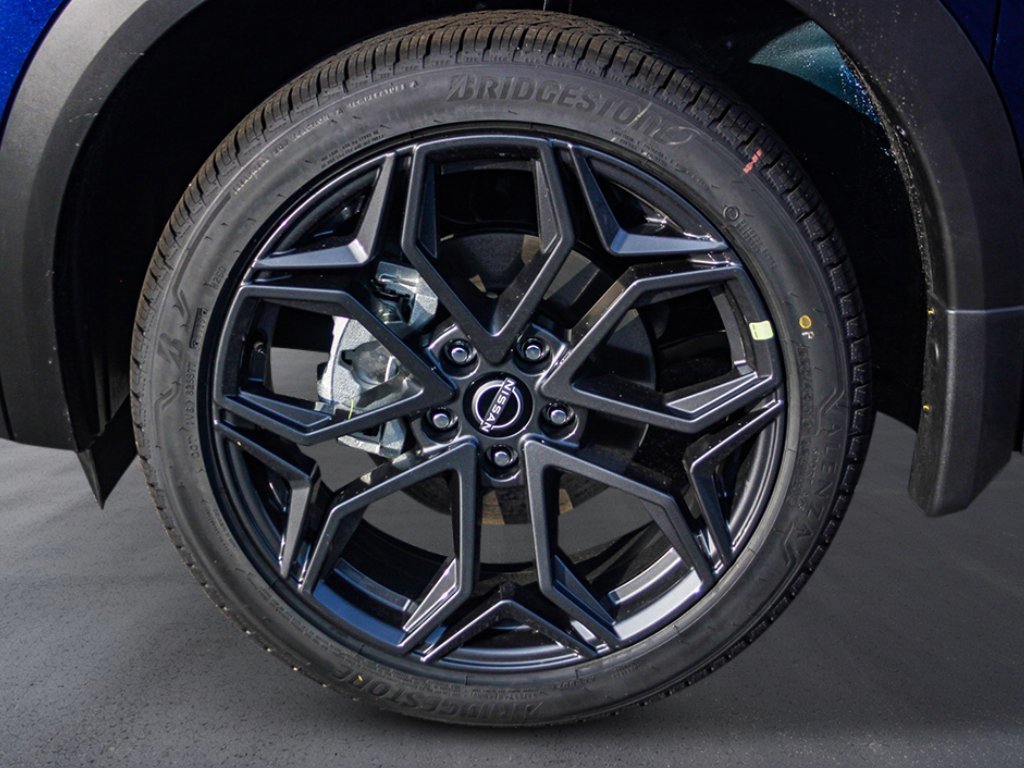New 2026 Deep Blue Pearl Nissan SR image 7