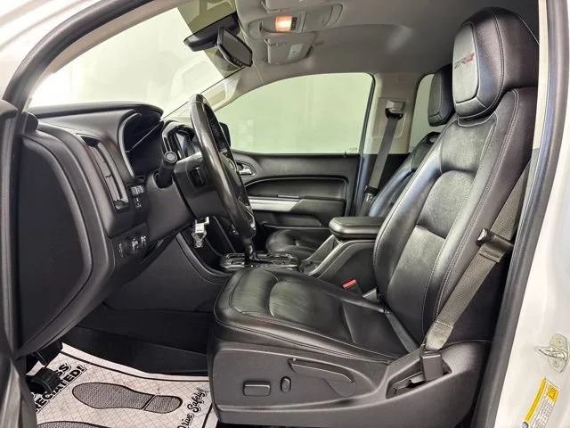 Used 2019 Summit White Chevrolet 4WD ZR2 image 23