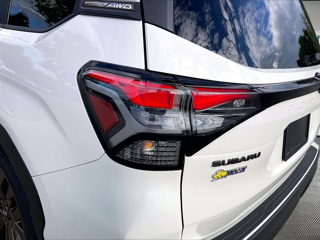 Used 2025 Crystal White Pearl Subaru Sport image 31