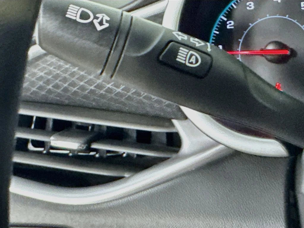 Used 2025 Gray Chevrolet LT image 13
