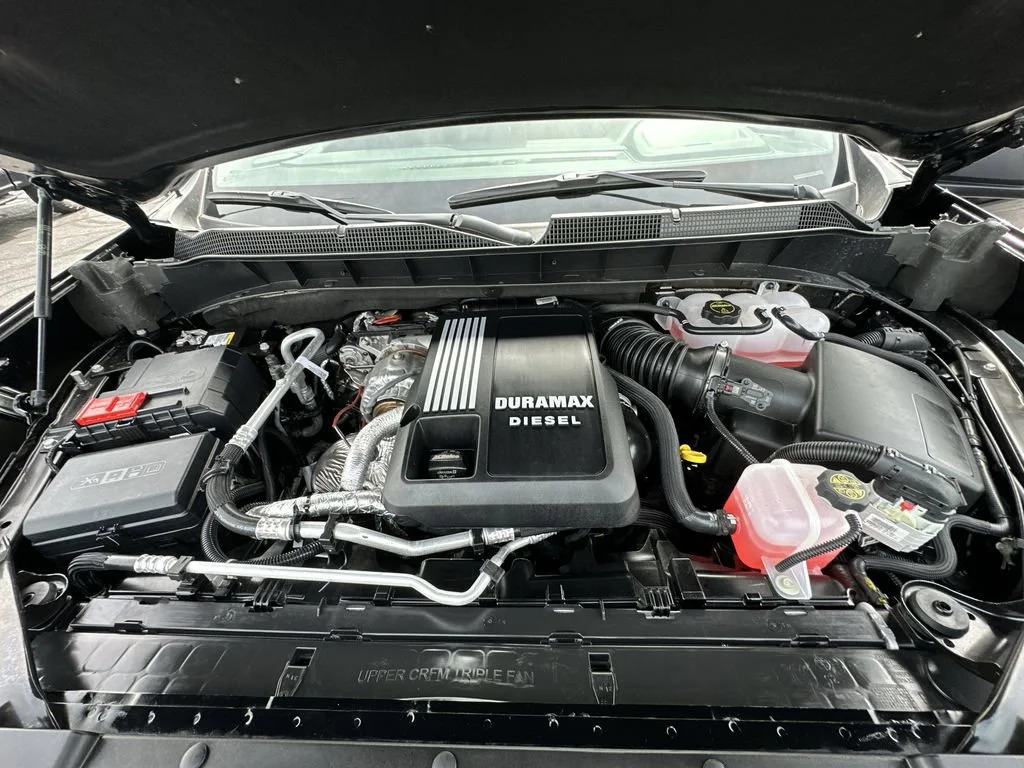 Used 2025 Black Chevrolet LT image 22