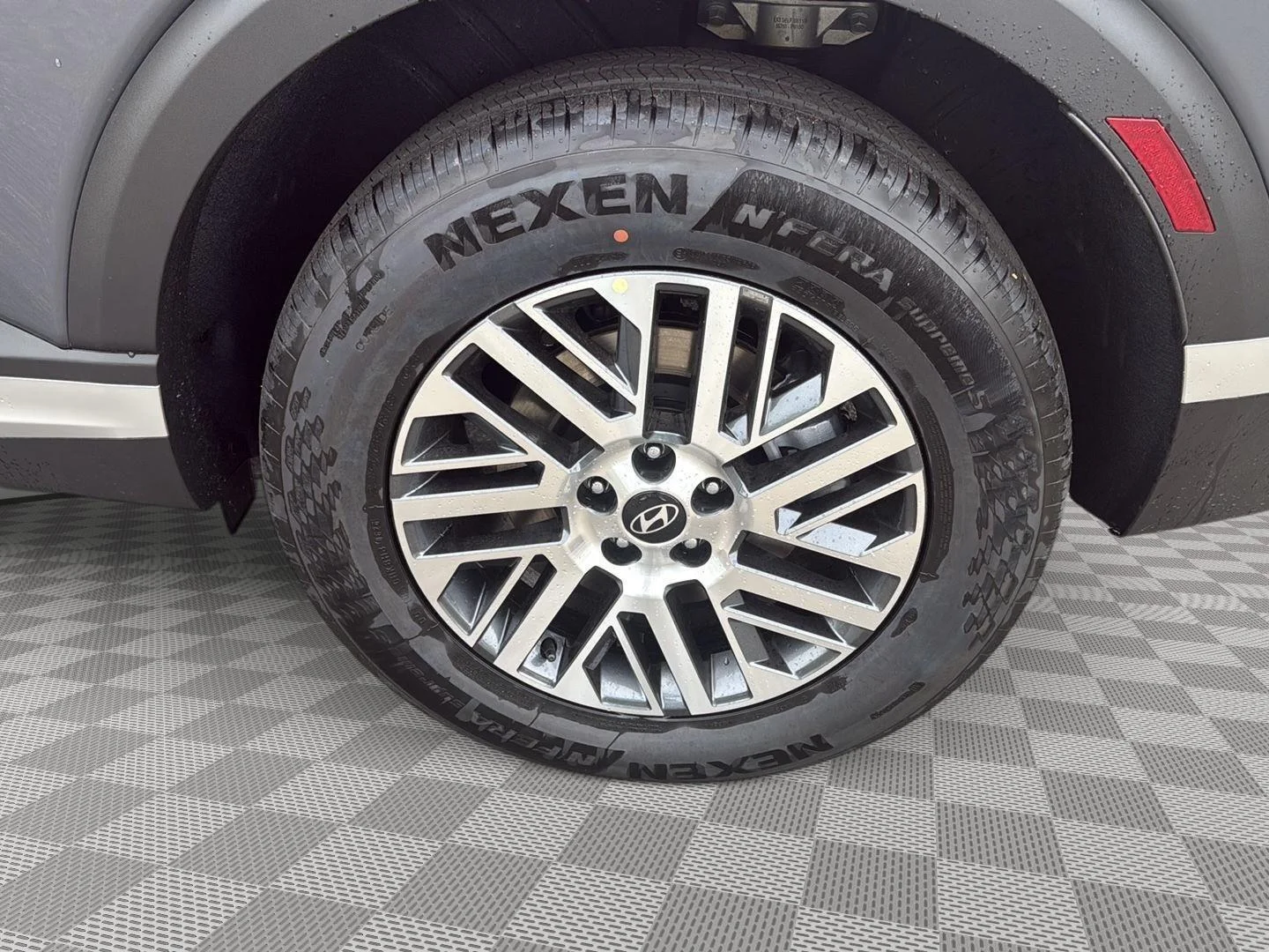 New 2026 Ecotronic Gray Pearl Hyundai SEL 8P image 11