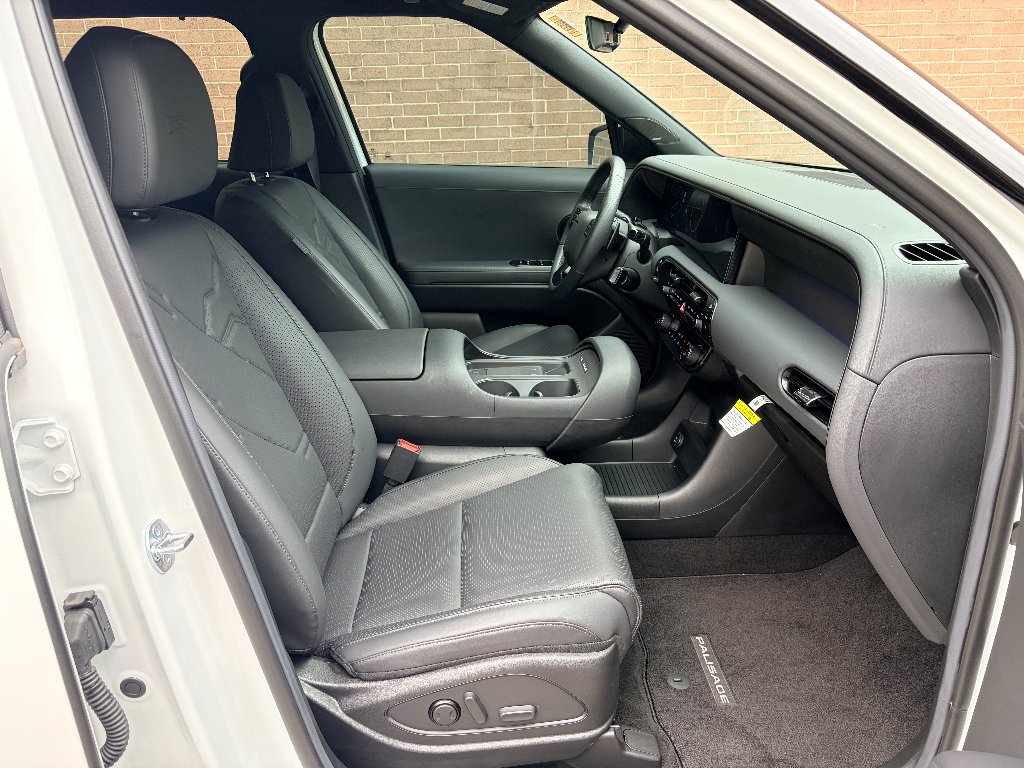 New 2026 Creamy White Pearl Hyundai XRT Pro image 24