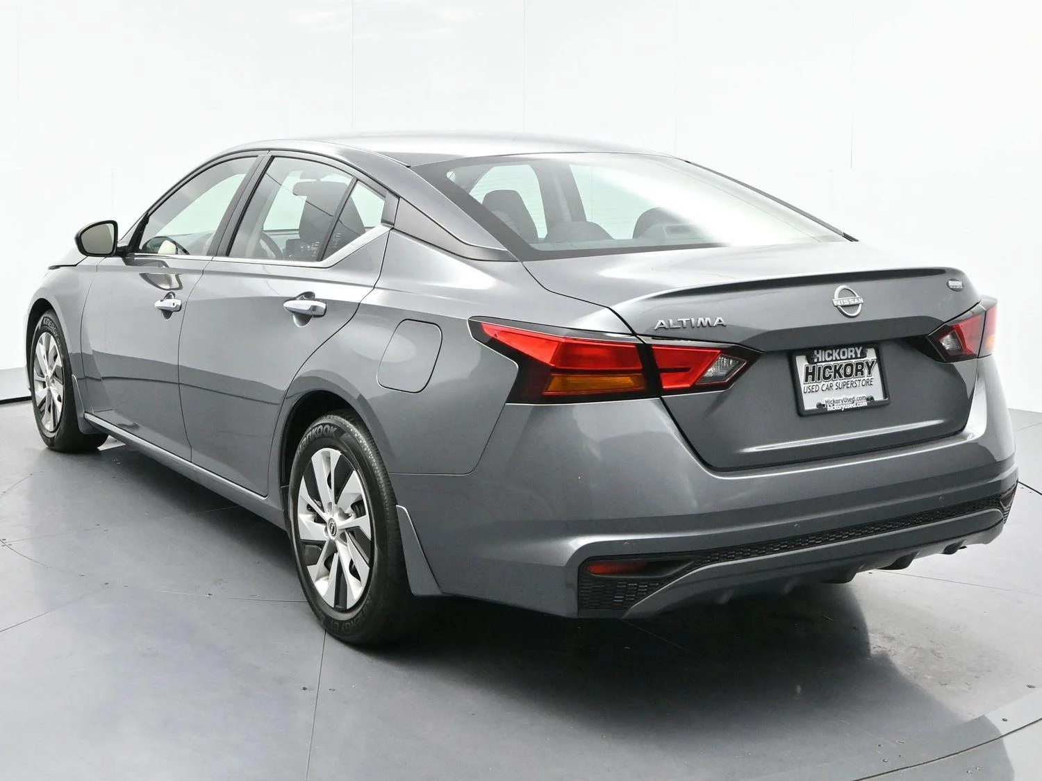 Used 2024 Gun Metallic Nissan 2.5 S image 6